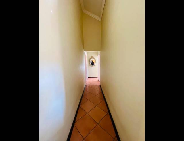 3 BEDROOM HOUSE FOR SALE IN HALFWAY GARDENS